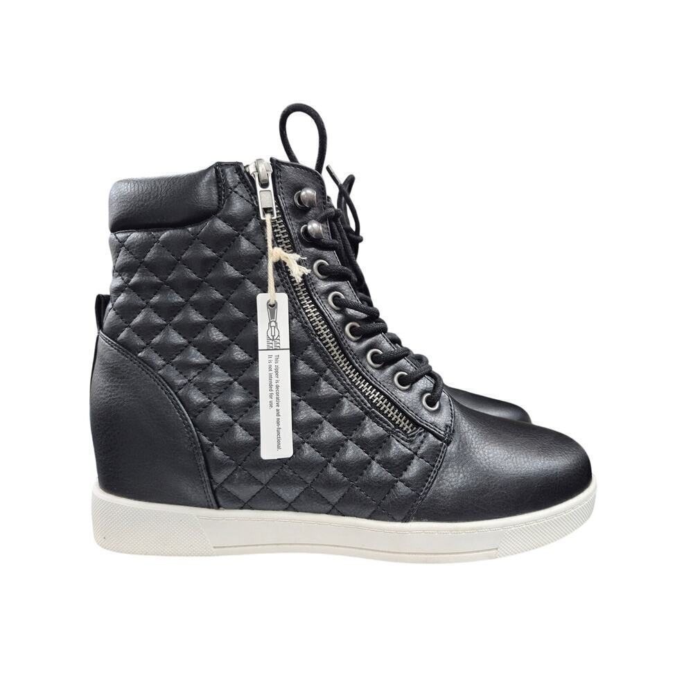 White Mountain UNREAL Black Zip Quilted High Tops Fashion Boot White Sole New 9